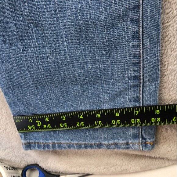 Levis Womens 505 Jeans Size 14L Light Blue Denim Straight Leg Classic - Picture 6 of 14